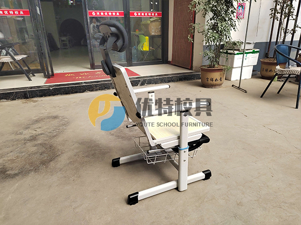 多功能午休課桌椅